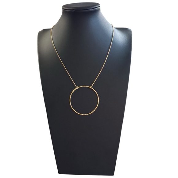 Stella & Dot Essential Hammered Hoop Pendant Gold Necklace Classic Statement OS - Picture 5 of 10